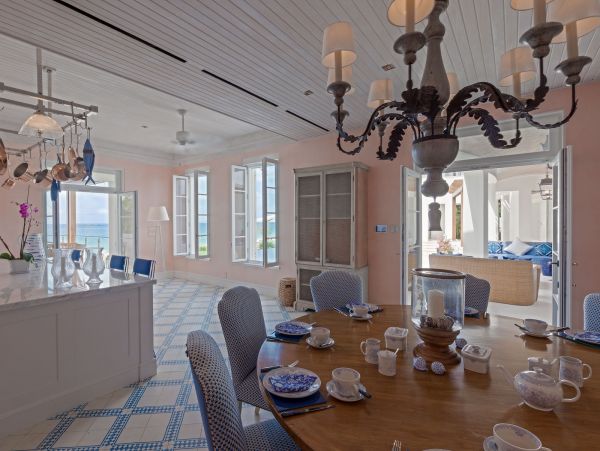 Anguilla Home 985085