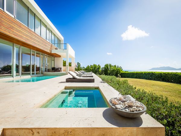 Anguilla Home 985086