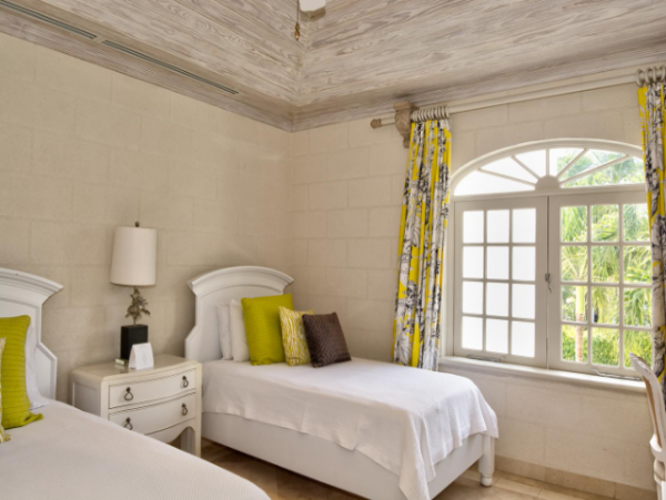 Beachfront Vacation Home with 5 Bedrooms in Barbados