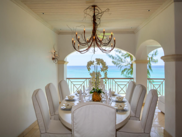 Beachfront Vacation Home with 5 Bedrooms in Barbados