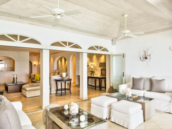 Beachfront Vacation Home with 5 Bedrooms in Barbados