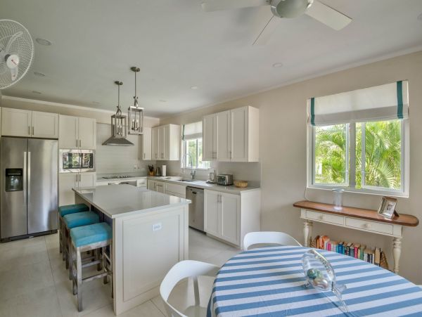 Barbados Home 985131