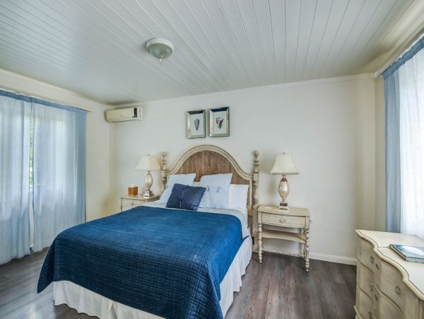 Barbados Home 985131