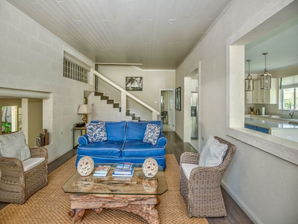 Barbados Home 985131
