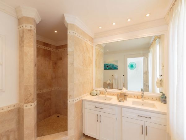 Barbados Home 985174