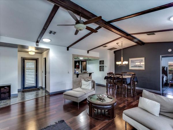 Gorgeous Vacation Home Rental on Bonita Springs with Pool
