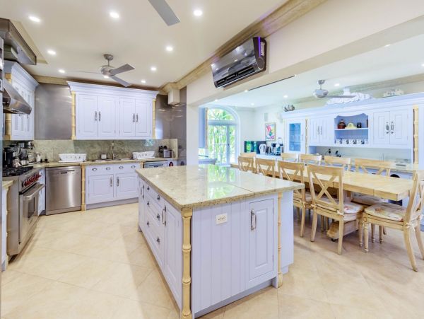 Barbados Home 985194