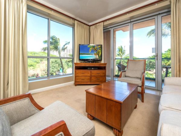 On Beach Maui Condo 2 Bedroom 2 Bathrooms Communal Pool