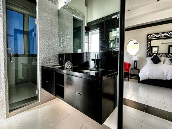 Barbados Home 985207