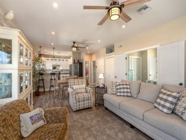 Water View Marathon Vacation Pool Home Sleeps 8