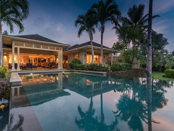 Luxury Estate with 4 Bedrooms & Amazing Views