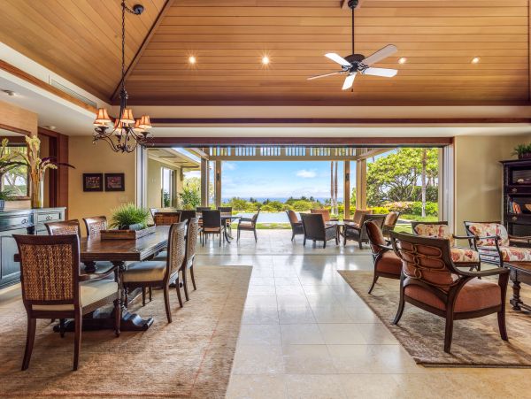 Luxury Estate with 4 Bedrooms & Amazing Views