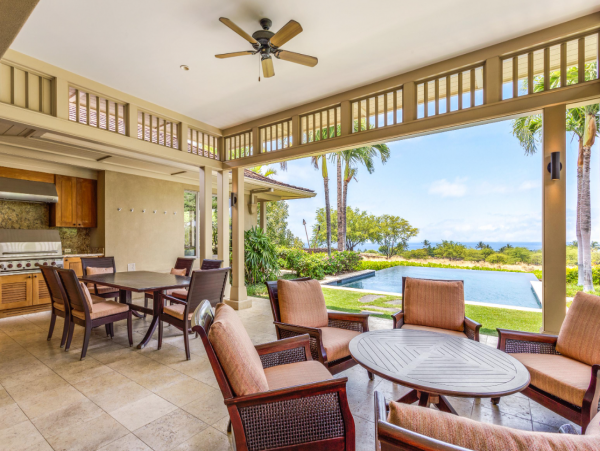 Luxury Estate with 4 Bedrooms & Amazing Views