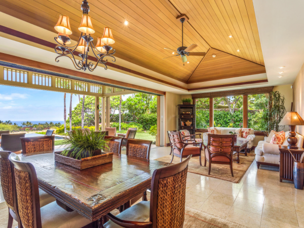 Luxury Estate with 4 Bedrooms & Amazing Views