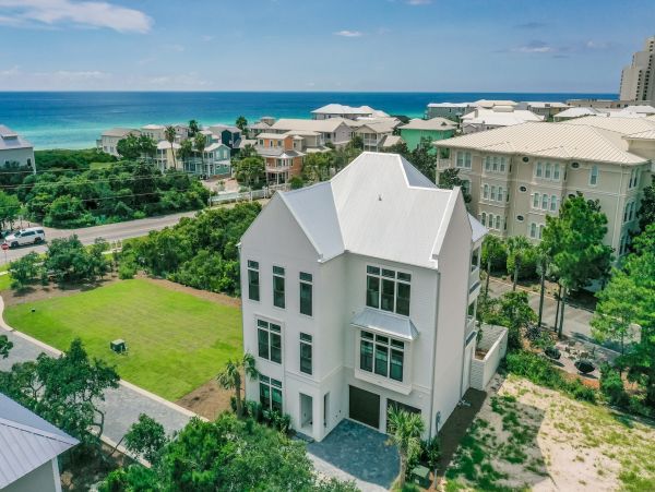 Short Walk to Beach Seagrove Vacation Home Four Bedrooms