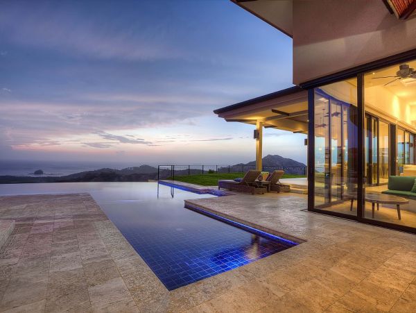 Playa Flamingo Home 985247