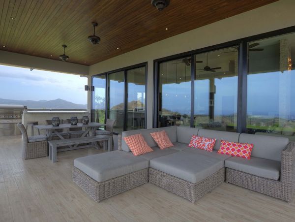 Playa Flamingo Home 985247