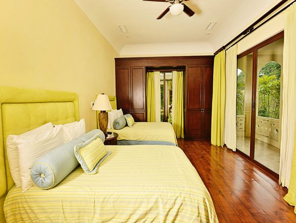 Luxury Vacation House with 6 Bedrooms & Private Pool