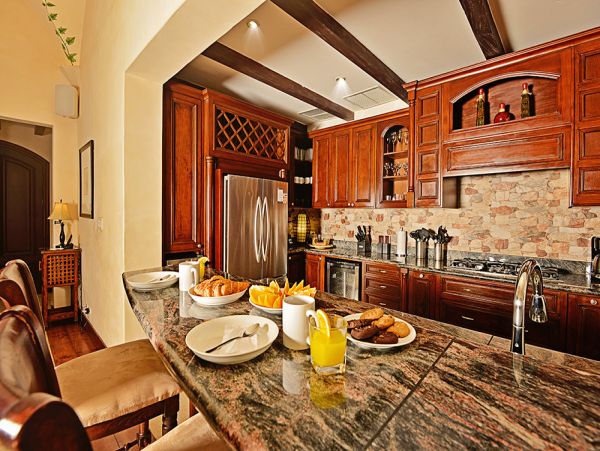 Luxury Vacation House with 6 Bedrooms & Private Pool