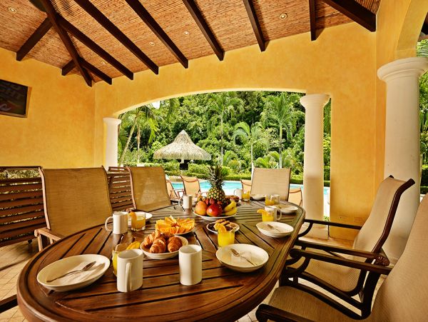 Luxury Vacation House with 6 Bedrooms & Private Pool