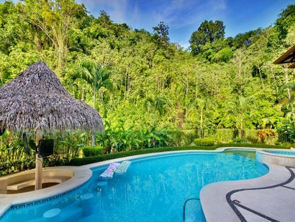 Luxury Vacation House with 6 Bedrooms & Private Pool