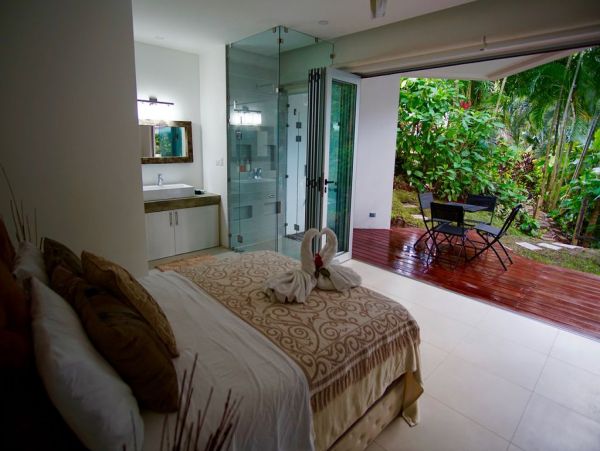 Luxury Tropical Home in Costa Rica Sleeps 18