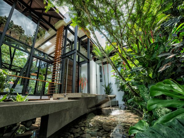 Luxury Tropical Home in Costa Rica Sleeps 18