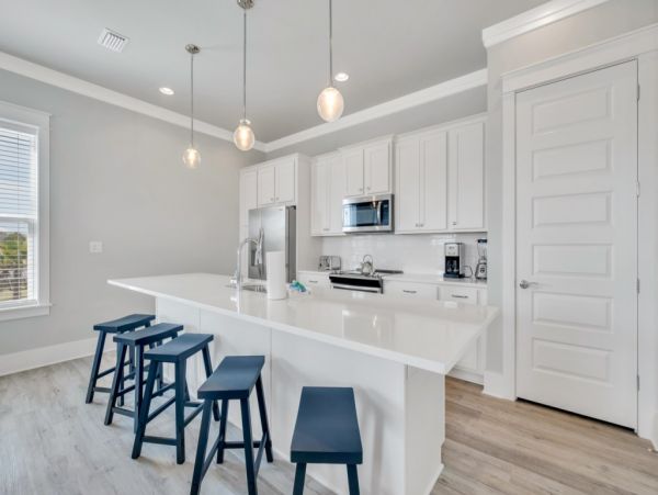 Short Walk to Beach Miramar Vacation Home Five Bedrooms