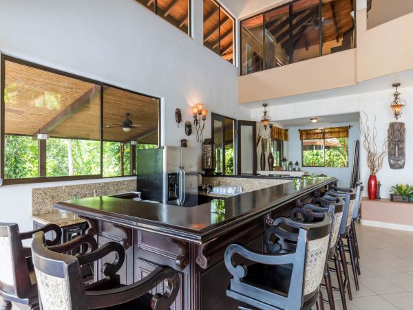 Luxury Hilltop Dominical Home