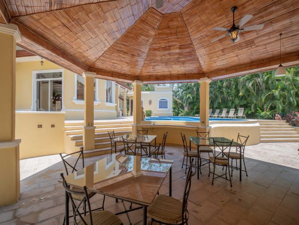 Amazing Vacation Villa in Puntarenas