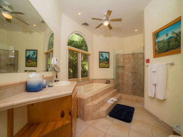 Short Walk to Beach Jaco Vacation Home Private Pool