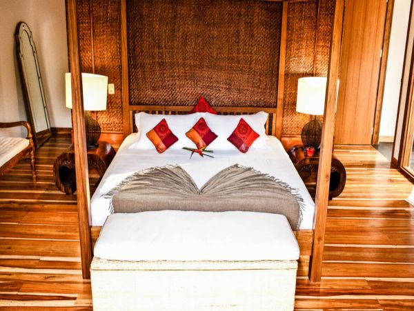 Santa Teresa Luxury Beachfront Vacation Villa Costa Rica