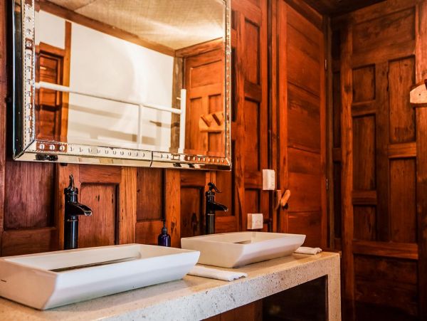 Santa Teresa Luxury Beachfront Vacation Villa Costa Rica