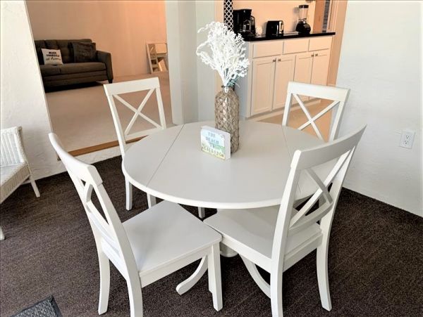 Sanibel Island Two Bedroom Vacation Condo Sleeps Six Guests