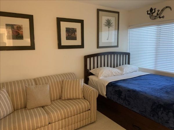 Sanibel Island Two Bedroom Vacation Condo Sleeps Six Guests