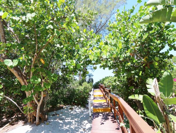 Short Walk to Beach Captiva Vacation Home Two Bedroom + Den