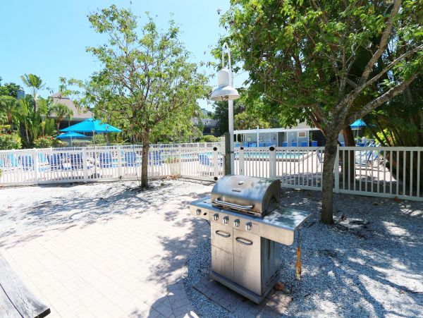 Short Walk to Beach Captiva Vacation Home Two Bedroom + Den