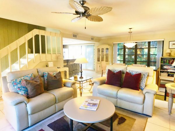 Short Walk to Beach Captiva Vacation Home Two Bedroom + Den