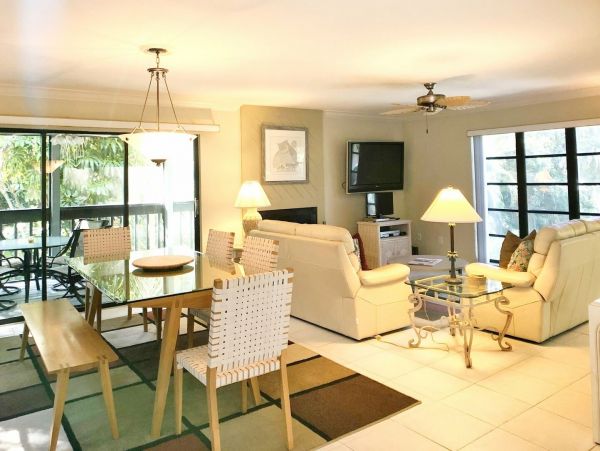 Short Walk to Beach Captiva Vacation Home Two Bedroom + Den