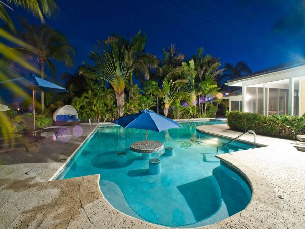 Cayman Islands Home 985321