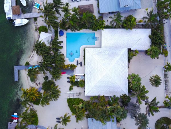 Cayman Islands Home 985321