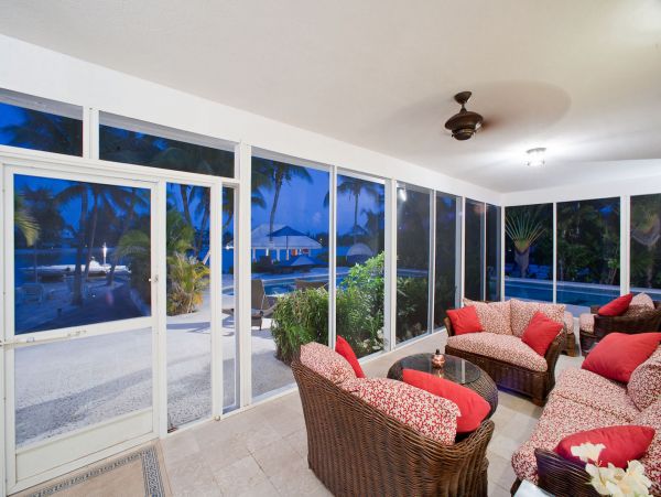 Cayman Islands Home 985321