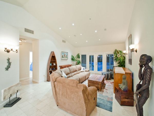 Cayman Islands Home 985321