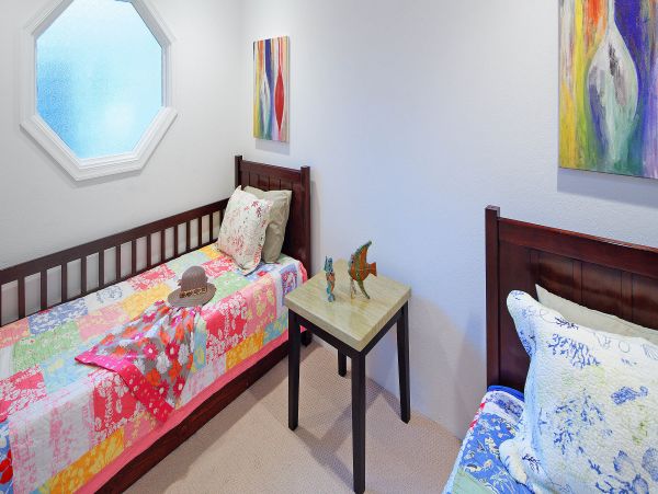 Cayman Islands Home 985323