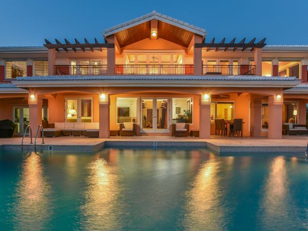 Cayman Islands Home 985325