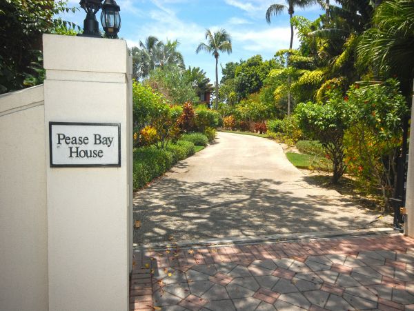 Cayman Islands Home 985325