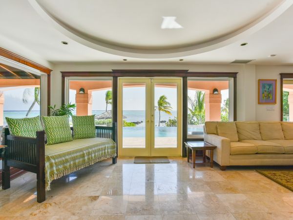 Cayman Islands Home 985325