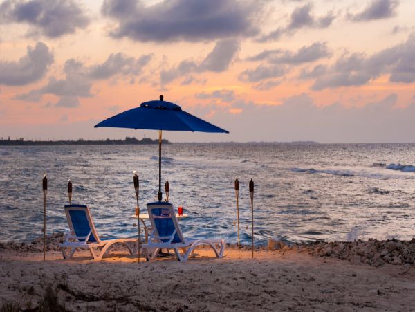 Cayman Islands Home 985326