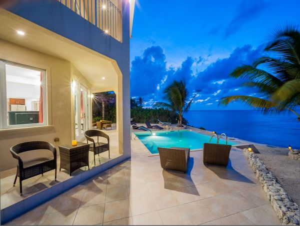 Cayman Islands Home 985326