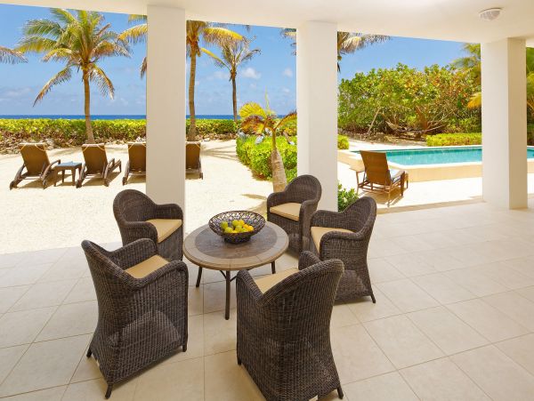 Cayman Islands Home 985327